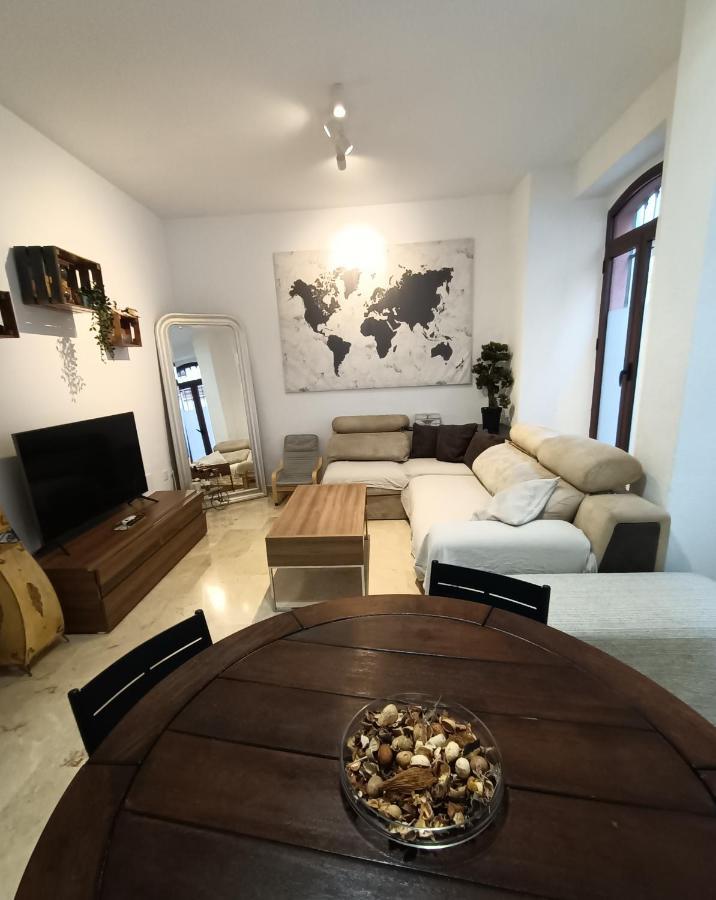 Compas Suites Малага Екстериор снимка